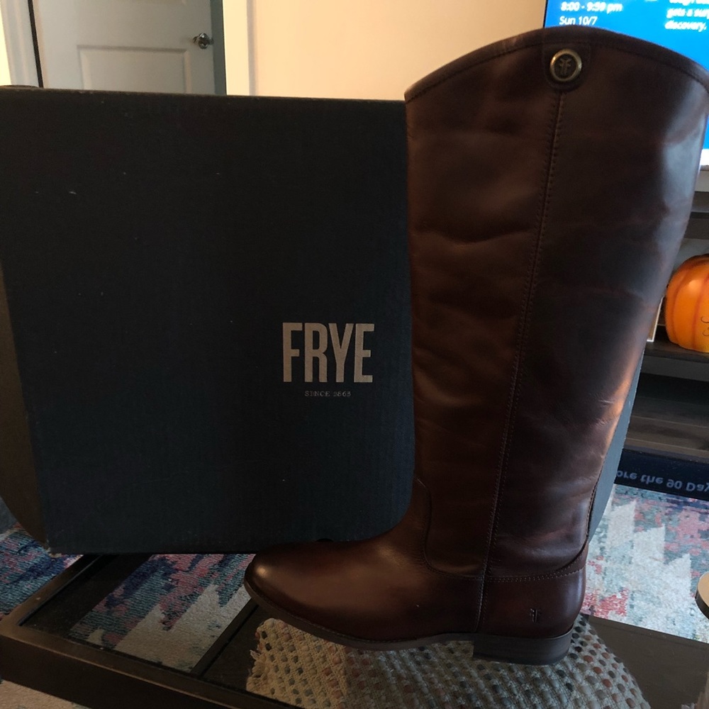 Frye Melissa 2 Boots- BRAND NEW - Picture 2 of 3
